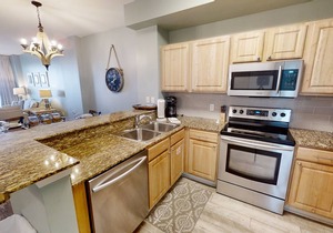 Renovated Master Gulf View Free Beach Chairs! Free Golf & Activities Daily!