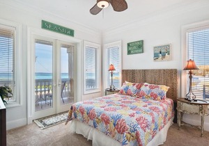 Sea's The Day - 5 Bedroom Home - Private Pool & Hot Tub! West End - Elevator!!!