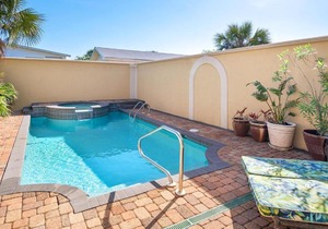 Sea's The Day - 5 Bedroom Home - Private Pool & Hot Tub! West End - Elevator!!!