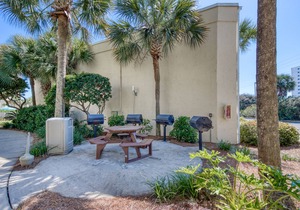 Second floor condo with pool access, ccean view, WiFi, W/D, and central AC