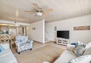 SHORES 111 GULF & BEACH VIEWS! FAMILY FRIENDLY! UPGRADED LIVING SPACE!