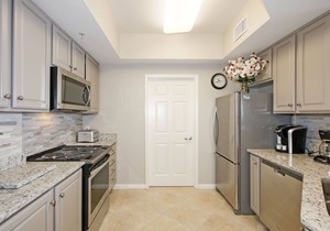 Silver Beach Towers 902-E - Sleeps 6