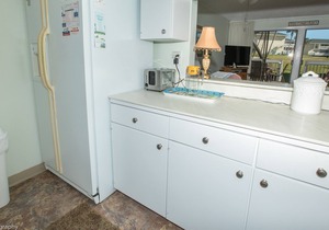 SPC 1064 - 1 BR on the golf course - sleeps 4 by RedAwning