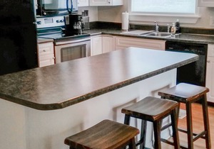 Spectacular Beach front Balcony, Few Steps to the beach ! 3 br/2 ba, sleep 8
