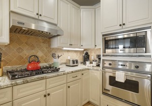 Stunning and Spacious 4BR Beachfront Adagio B202