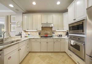 Stunning and Spacious 4BR Beachfront Adagio B202