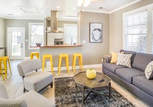 Sun Swept - Cute Cottage in the Heart of Downtown Pensacola!