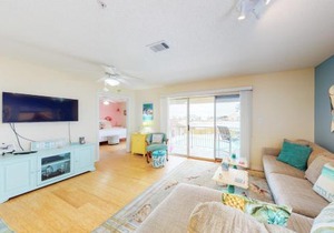 Sunset Harbour Villas 2-223