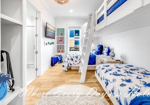 "Sunset" Newly Renovated Beachfront Home!