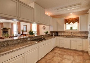 Surf Song - Beachfront Home With Swimspa!