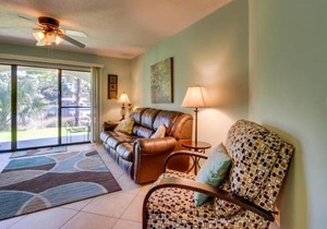 The Inn at St. Thomas Square #201