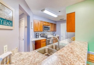 The Inn at St Thomas Inn Square 1311B - Panama City Paradise