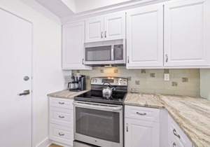 Tides 205 - Completely Remodeled for 2025! - Beautiful Gulf Front Views