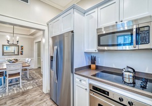 WaterColor 3BR Condo, Beach Club Passes, Bikes, Parking, Butterfly Garden View, And Bunk Room!