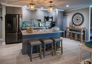 Waters Edge 102N · 1-Mo Winter Min · Gulf Pool