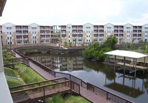 Waterside Village Cottage 3218