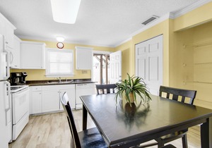 We❤️Snowbirds-🐶Pet Friendly-66ft to Beach Access-Pool-2BR Gulfside Condos #1