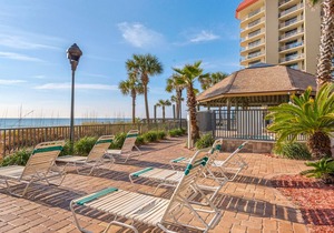 WINTER SPECIAL *1/1-2/28 3rd fl, GULF FRT! 2BR, 2B *1:30p ck-in, Bch set Mar-Oct