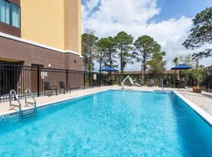 Hampton Inn Suites Mary Walton Beach | Mary Esther