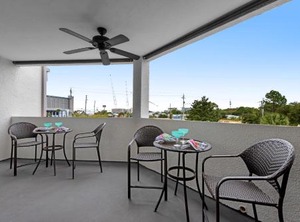 The Inn At St Thomas Perfect Getaway | Gulf Lagoon Beach