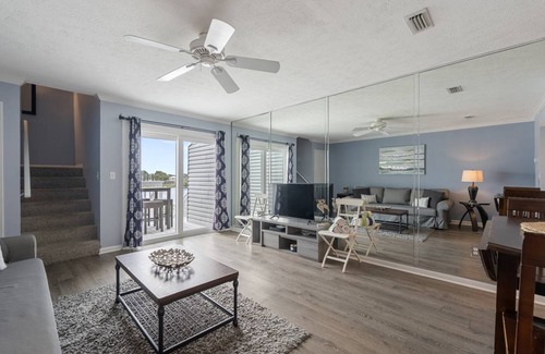 El Centro Beach Condo | 101 m² Condo ∙ 2 bedrooms ∙ 6 guests
