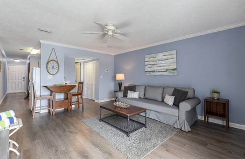 El Centro Beach Condo | 101 m² Condo ∙ 2 bedrooms ∙ 6 guests