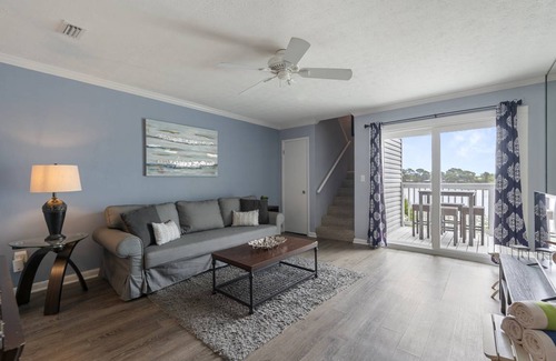 El Centro Beach Condo | 101 m² Condo ∙ 2 bedrooms ∙ 6 guests