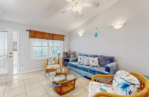 Riviera Beach House | 104 m² House ∙ 2 bedrooms ∙ 6 guests