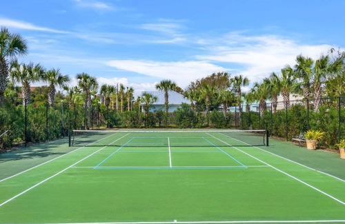 Miramar Beach Condo | 107 m² Condo ∙ 3 bedrooms ∙ 8 guests