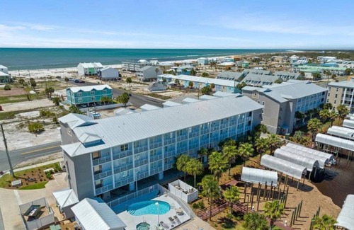 Mexico Beach Condo | 107 m² Condo ∙ 2 bedrooms ∙ 4 guests