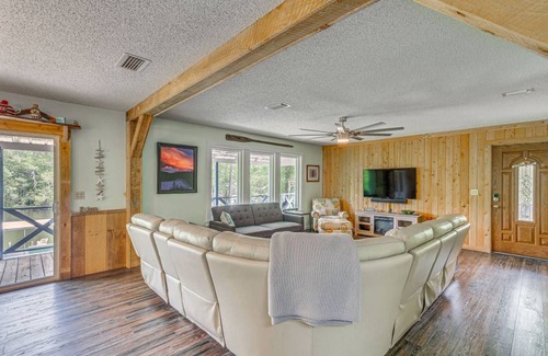 Milton House | 111 m² House ∙ 2 bedrooms ∙ 6 guests