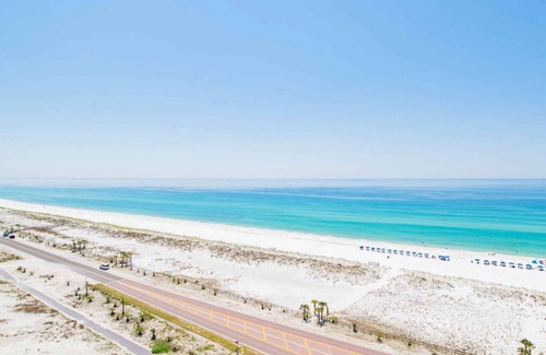 Pensacola Beach Condo | 124 m² Condo ∙ 2 bedrooms ∙ 6 guests
