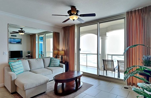 Pensacola Beach Condo | 124 m² Condo ∙ 2 bedrooms ∙ 6 guests
