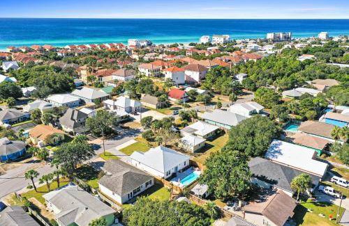 Riviera Beach House | 130 m² House ∙ 3 bedrooms ∙ 8 guests