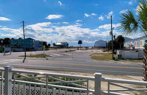 Mexico Beach Condo | 132 m² Condo ∙ 3 bedrooms ∙ 6 guests
