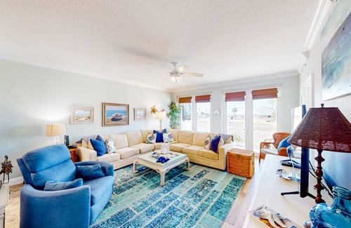 Mexico Beach Condo | 132 m² Condo ∙ 3 bedrooms ∙ 6 guests