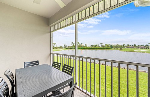 Naples Condo | 135 m² Condo ∙ 3 bedrooms ∙ 8 guests