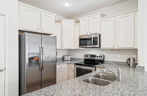 Thomas Drive House | 143 m² House ∙ 3 bedrooms ∙ 7 guests