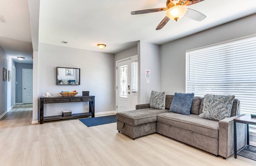 Myrtle Grove House | 143 m² House ∙ 3 bedrooms ∙ 12 guests