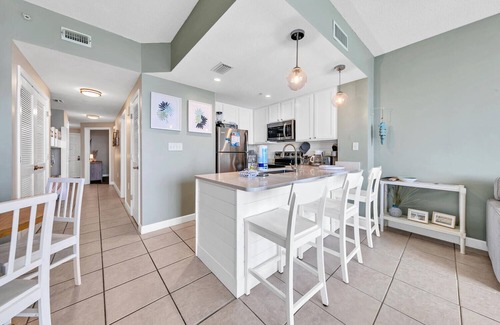 Lower Grand Lagoon Condo | 🌊 15th Floor Gulf Front-Beach Front Pools-Covered Parking-1BR Seychelles 1504🌊