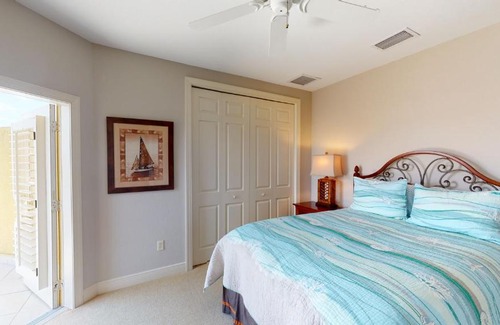 Marco Island House | 165 Dan River Court