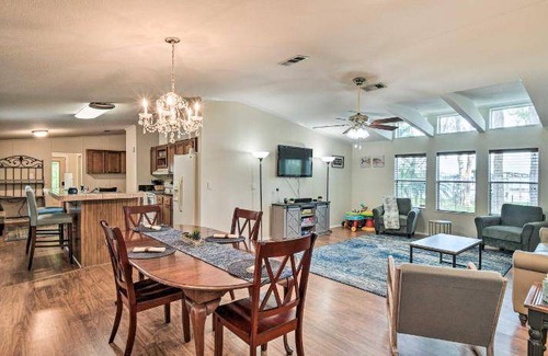 Doctors Inlet House | 167 m² House ∙ 3 bedrooms ∙ 7 guests