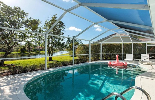 Crown Pointe House | 175 m² House ∙ 3 bedrooms ∙ 6 guests
