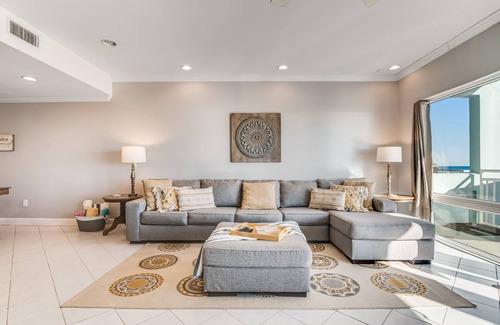 White Sands House | 186 m² House ∙ 3 bedrooms ∙ 12 guests