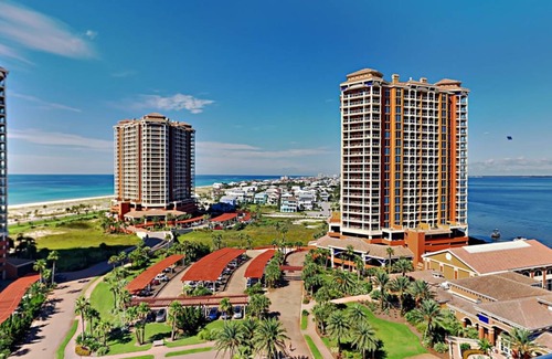 Pensacola Beach Condo | 189 m² Condo ∙ 3 bedrooms ∙ 8 guests