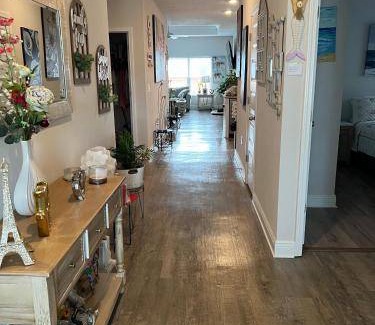 Upper Grand Lagoon Bed & Breakfast | 19 m² Bed and breakfast ∙ 2 guests