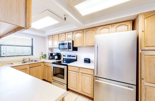 Navarre Beach Condo | 1st Floor Exquisite Gulf-Front Condo In Navarre Beach W/Shared Pool