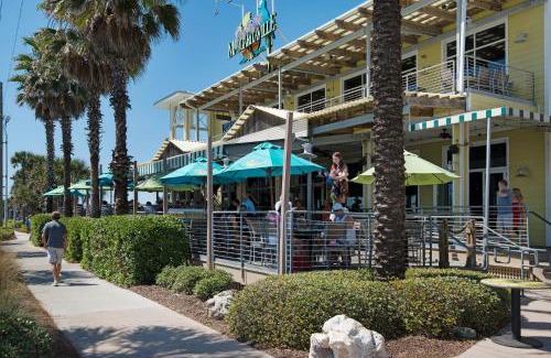 Sunnyside On The Gulf House | 2 Gulf View Balconies! 3 Story Townhome With 4 Bedrooms, 4 Bathrooms! Sleeps12