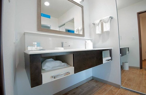 Mary Esther Hotel | 2-Star Hotel ∙ Hampton Inn & Suites Mary Esther-Fort Walton Beach, Fl