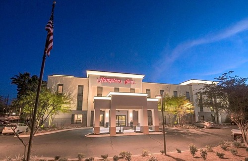 Niceville Hotel | 2-Star Hotel ∙ Hampton Inn Niceville-Elgin Air Force Base